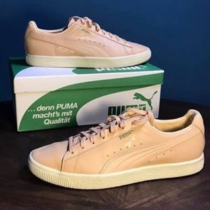 Puma Clyde Men’s Size 9